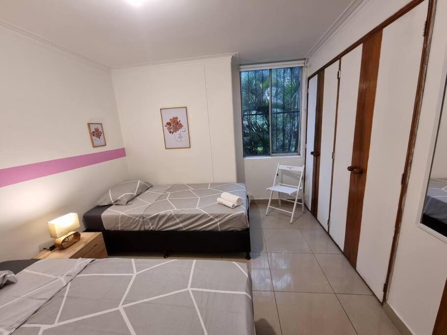 Apartamento El Jardin De Manila Medellín Exterior foto
